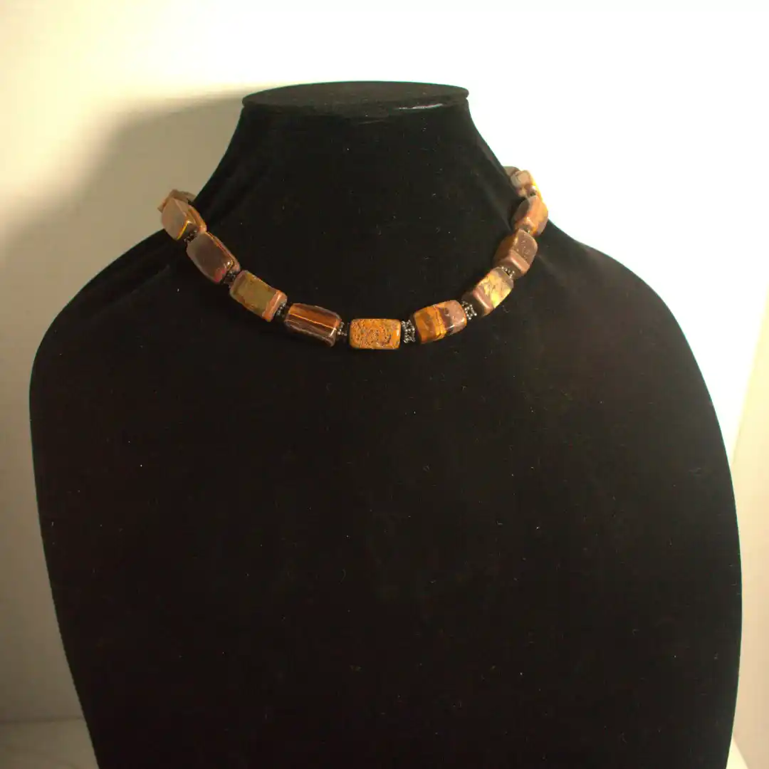 Carnelian gemstone choker